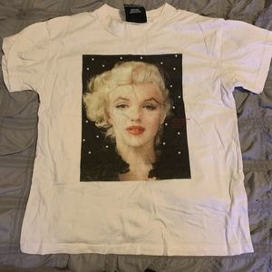 Marilyn Monroe shirt